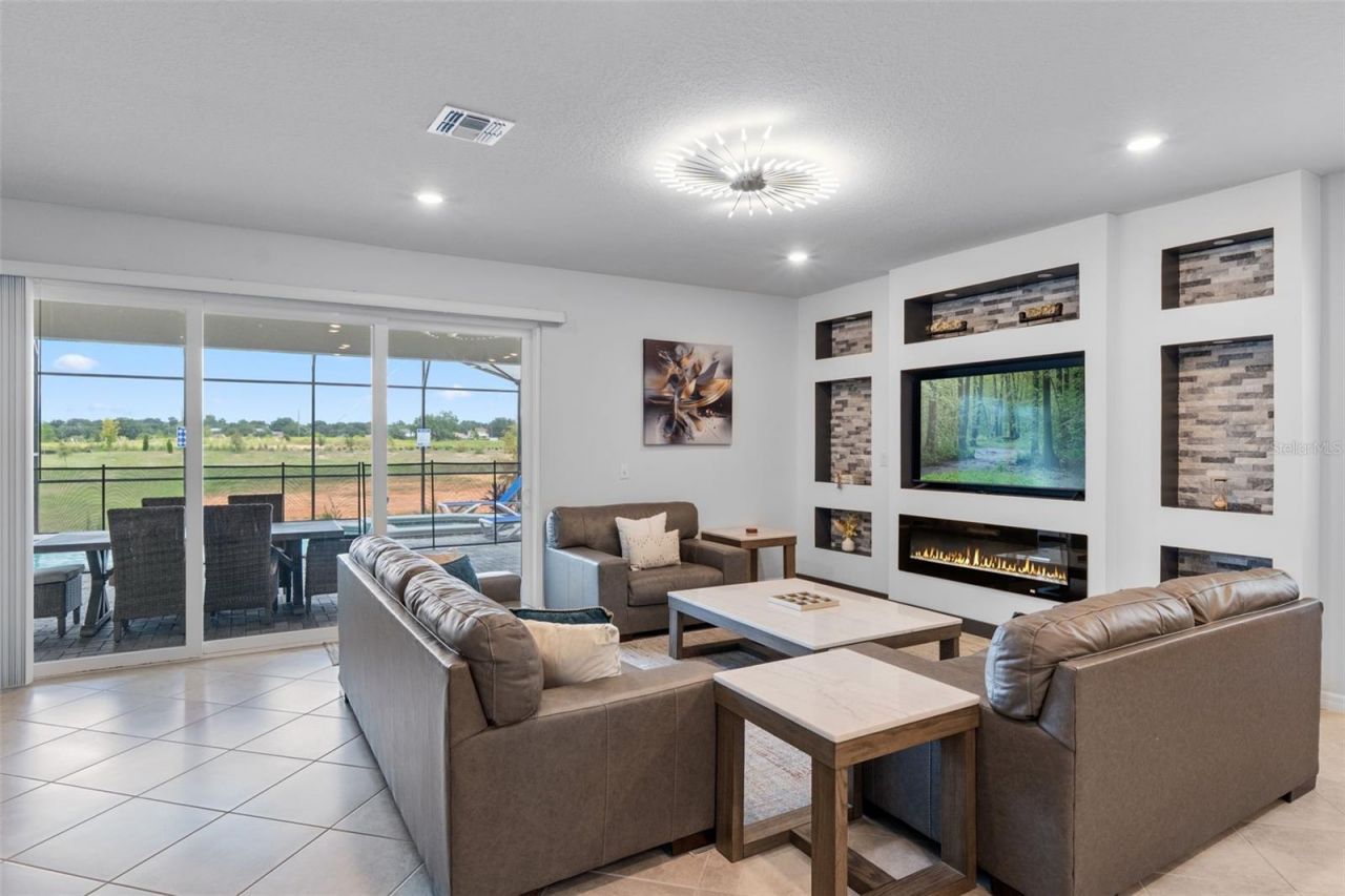 15964 Sandy Cliffs Drive, Clermont, FL 34714 Photo