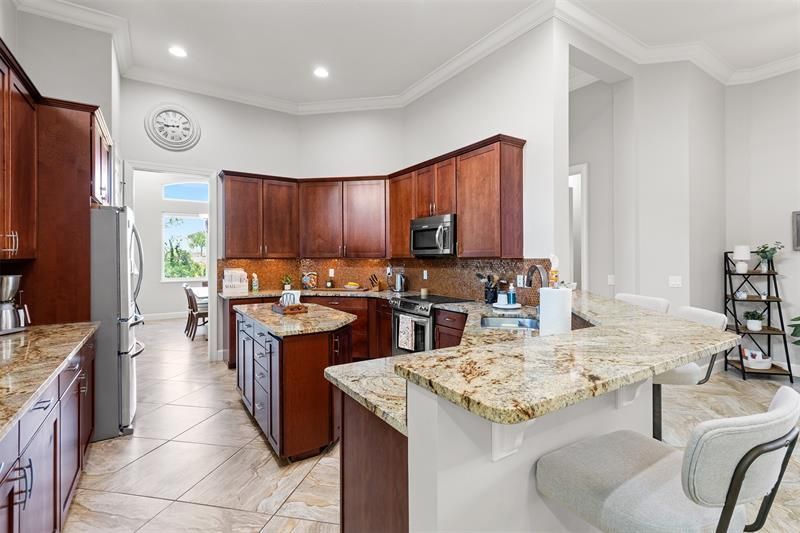 9005 One Putt Place, Port Saint Lucie, FL 34986 Photo