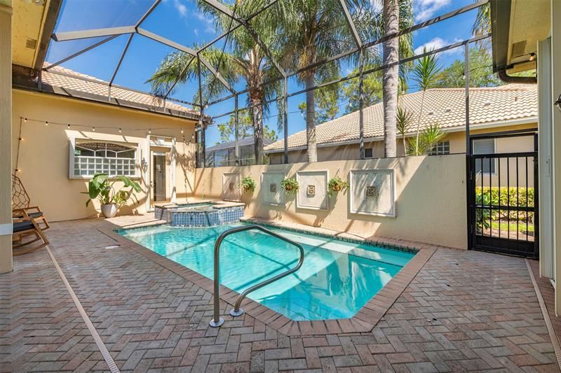 9005 One Putt Place, Port Saint Lucie, FL 34986 Photo