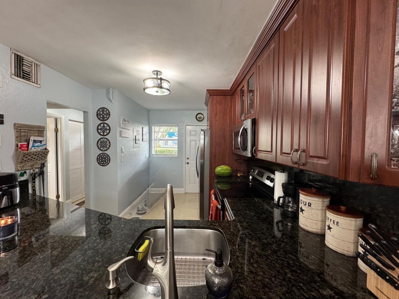 1770 NE 191st Street, Unit 112-1, Miami, FL 33179 Photo