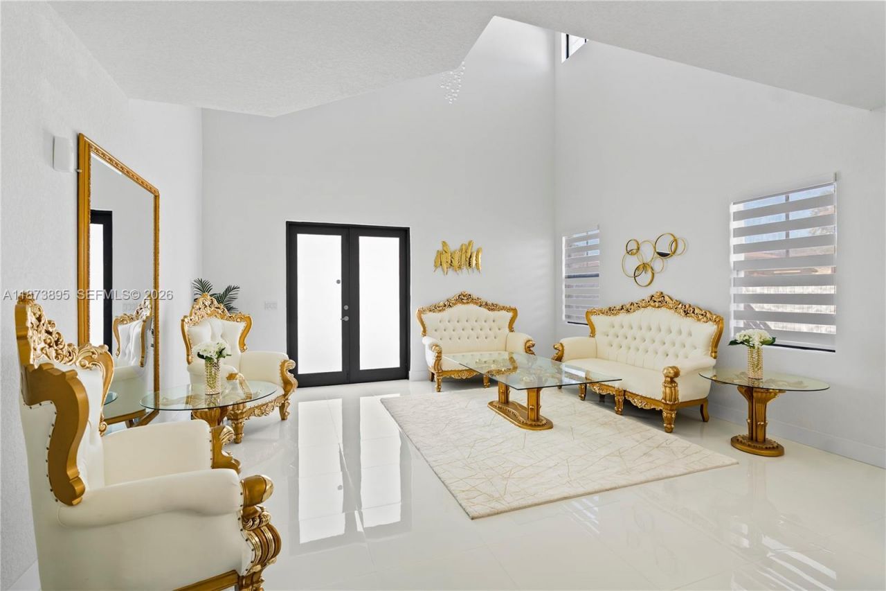 14841 SW 39th Ter, Miami, FL 33185 Photo