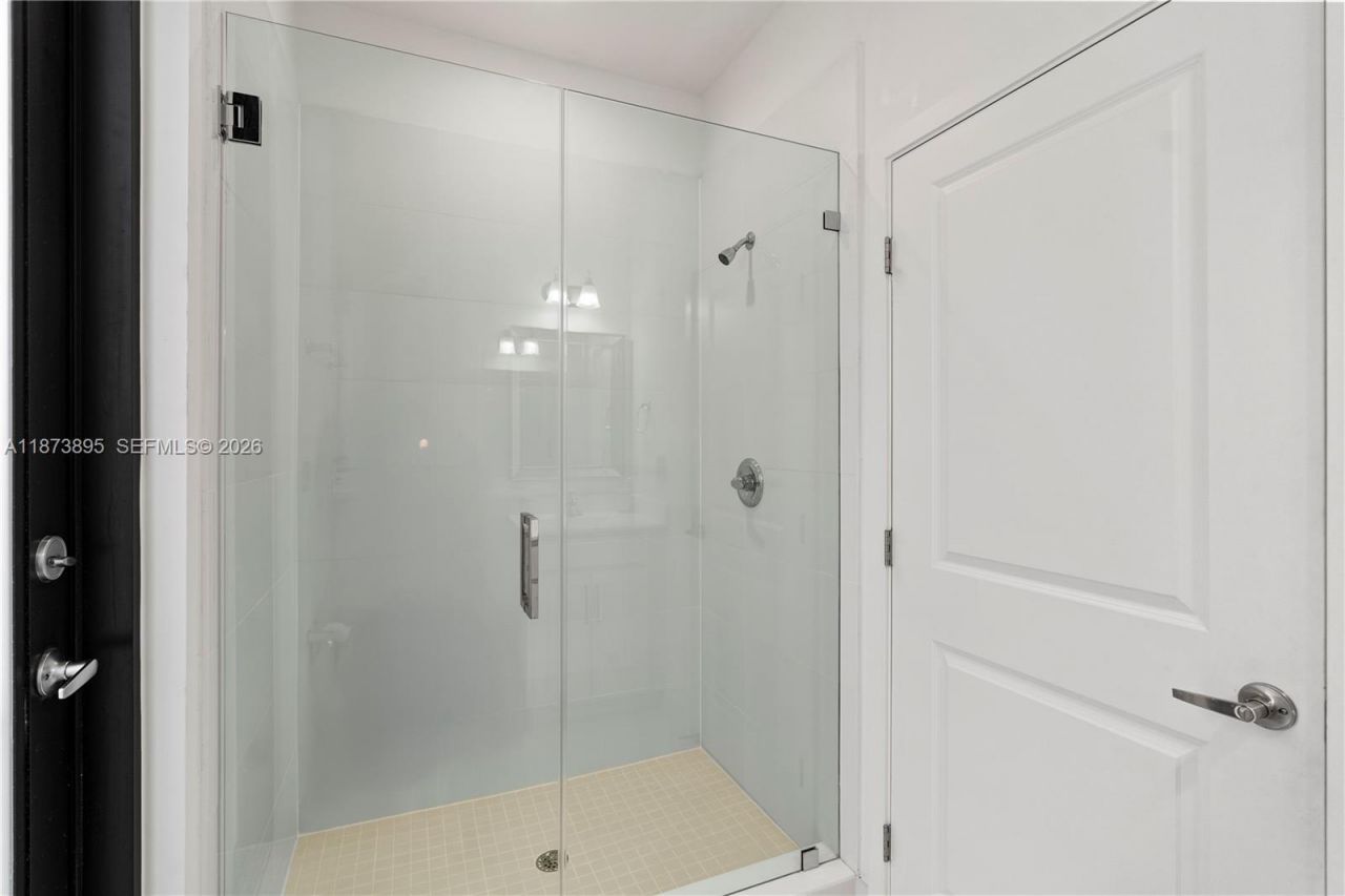 14841 SW 39th Ter, Miami, FL 33185 Photo