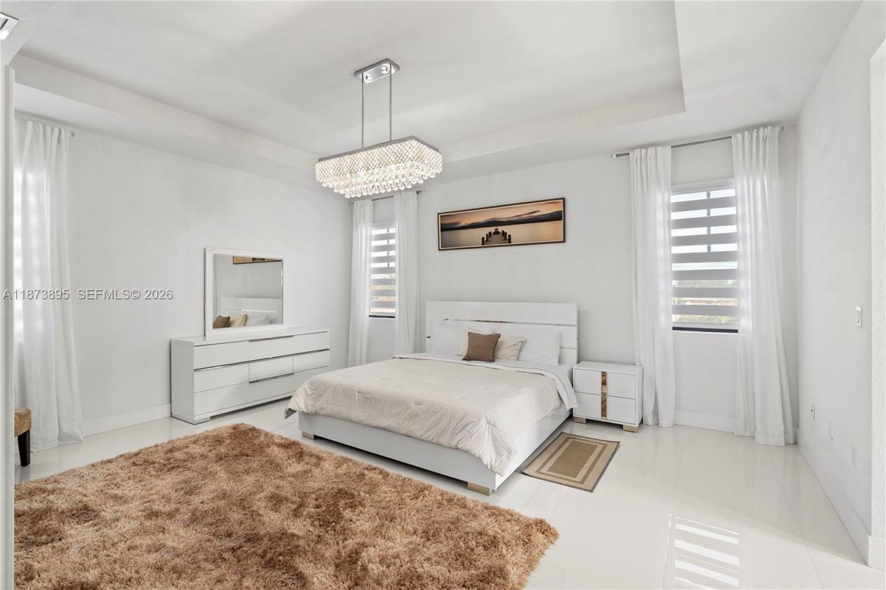 14841 SW 39th Ter, Miami, FL 33185 Photo