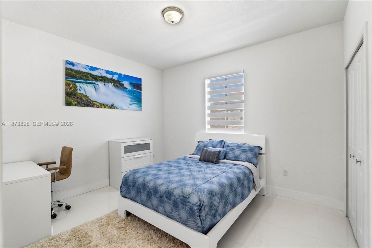 14841 SW 39th Ter, Miami, FL 33185 Photo