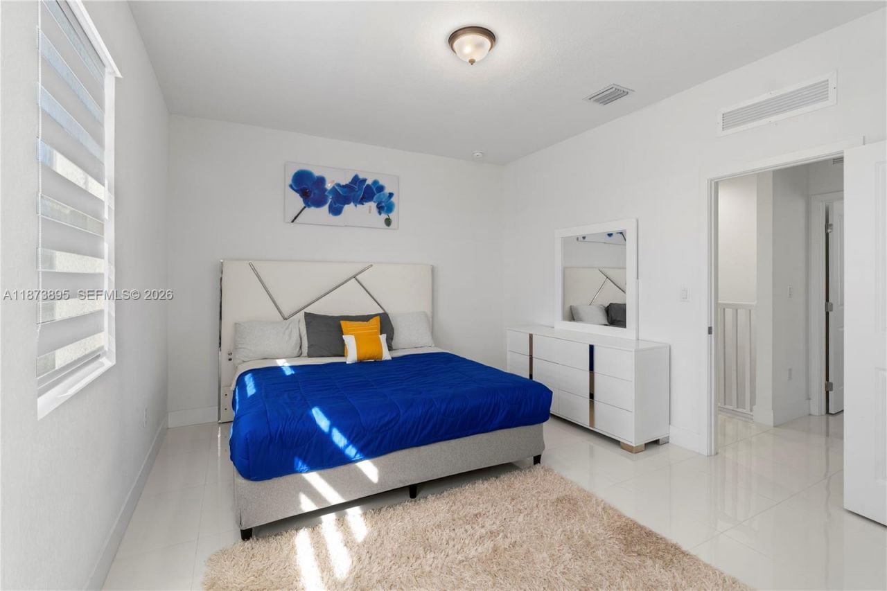 14841 SW 39th Ter, Miami, FL 33185 Photo