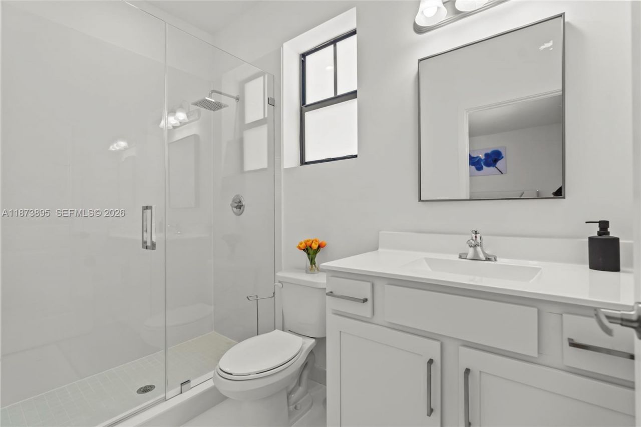 14841 SW 39th Ter, Miami, FL 33185 Photo