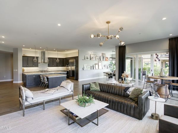 6166 N SCOTTSDALE Road, Unit B2003, Paradise Valley, AZ 85253