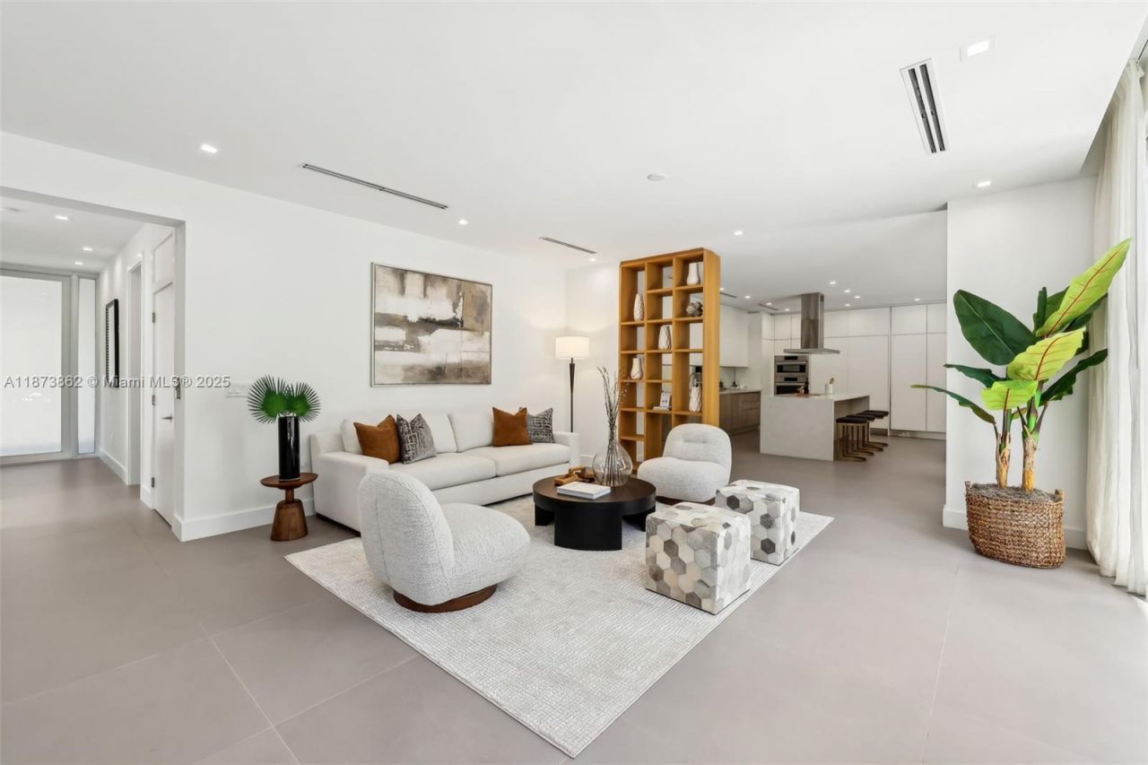 425 Harbor Dr, Key Biscayne, FL 33149 Photo