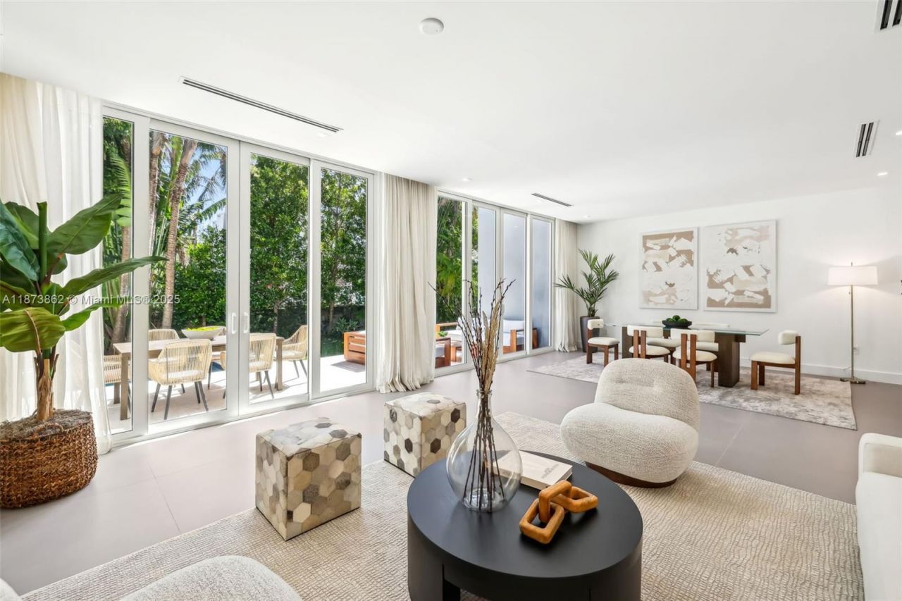 425 Harbor Dr, Key Biscayne, FL 33149 Photo