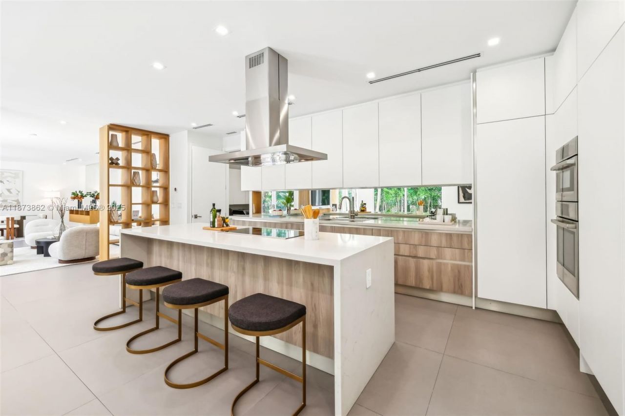 425 Harbor Dr, Key Biscayne, FL 33149 Photo