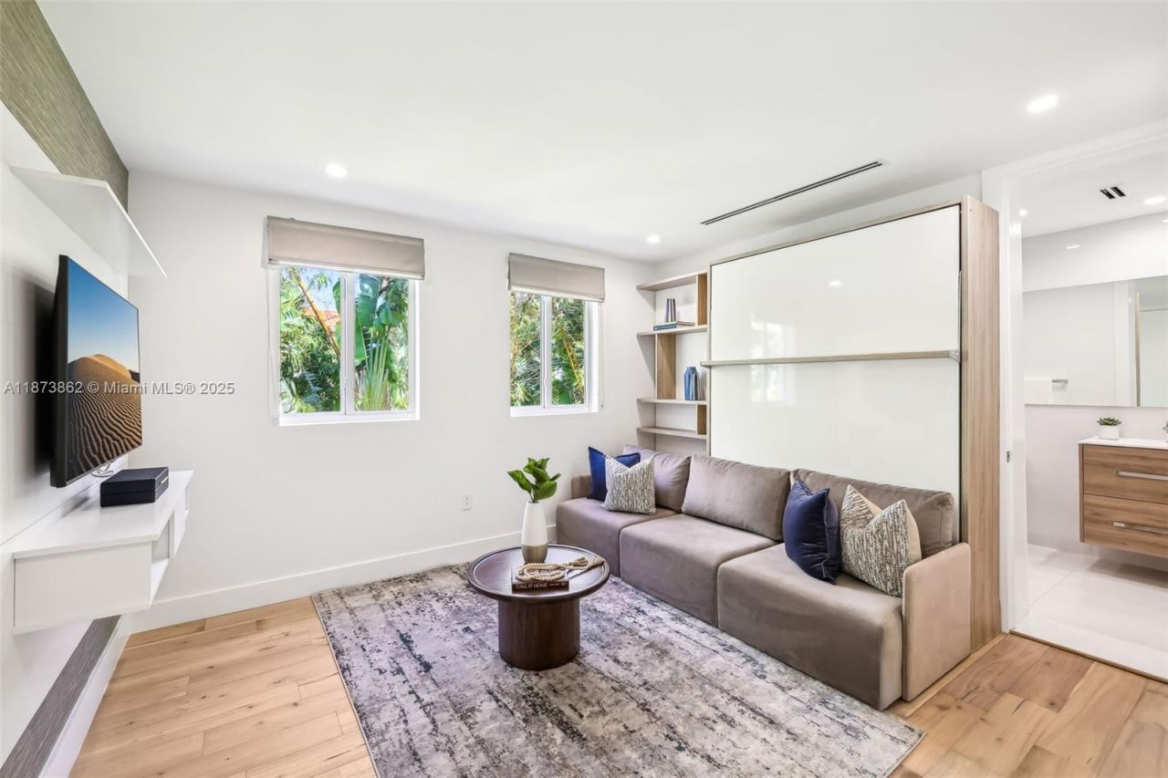 425 Harbor Dr, Key Biscayne, FL 33149 Photo