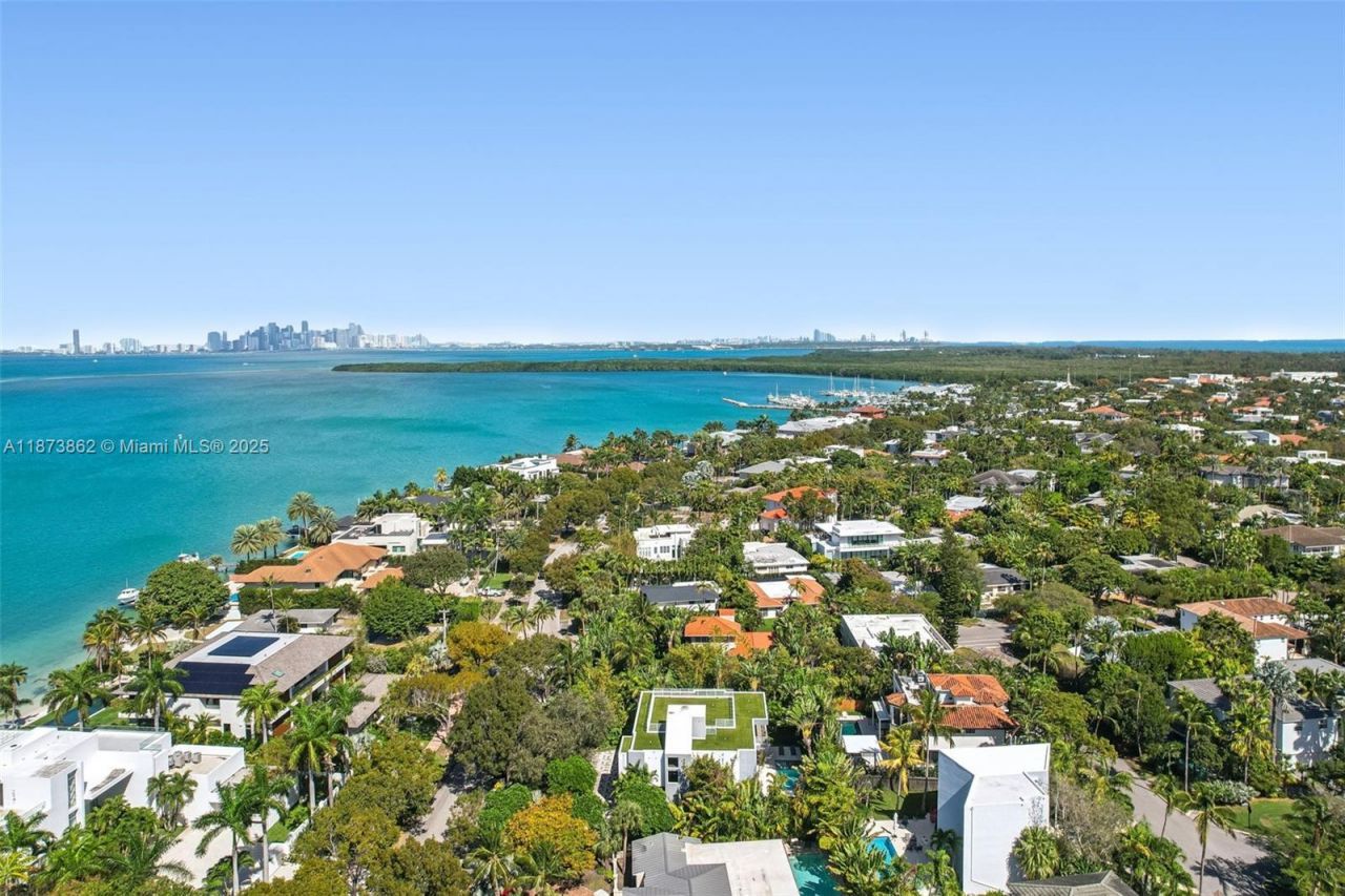 425 Harbor Dr, Key Biscayne, FL 33149 Photo