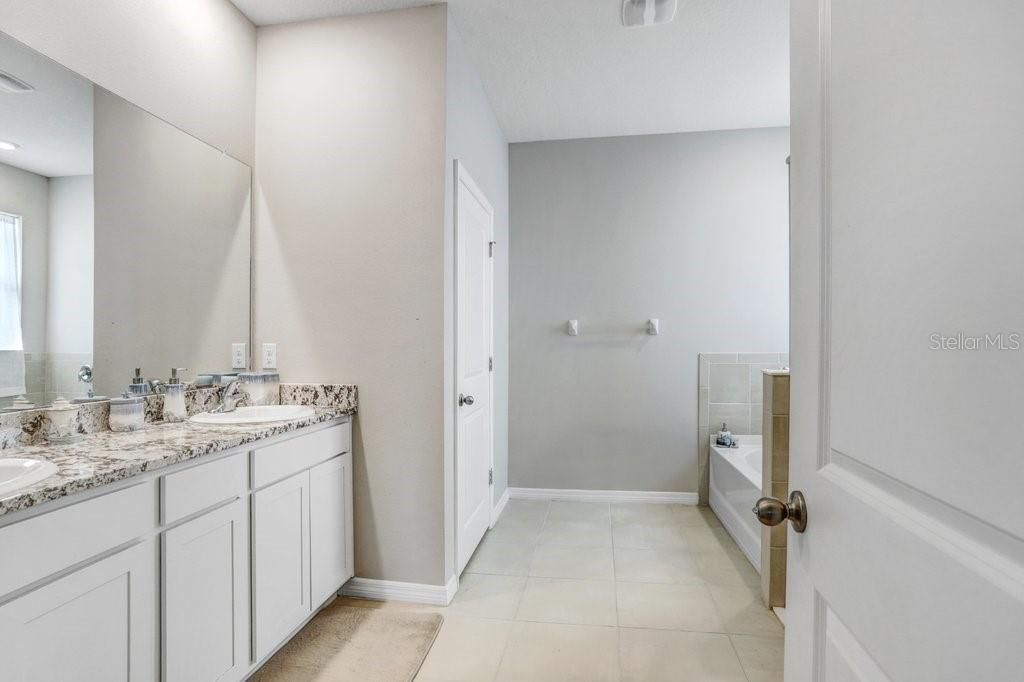 4013 Lively Coral Place, Bradenton, FL 34208 Photo