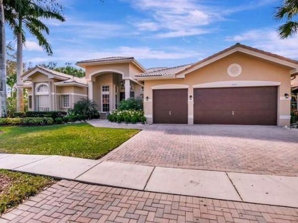 19591 Havensway Court, Boca Raton, FL 33498