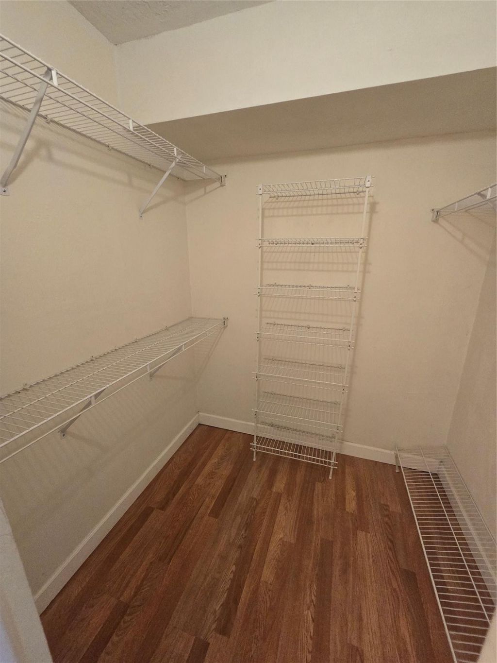 1681 NW 70th Avenue, Unit 403, Plantation, FL 33313 Photo