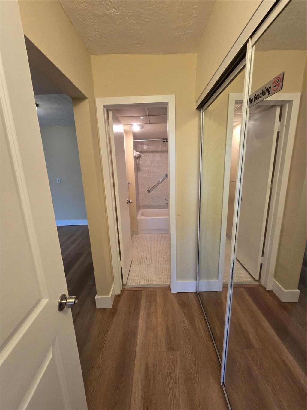 1681 NW 70th Avenue, Unit 403, Plantation, FL 33313 Photo