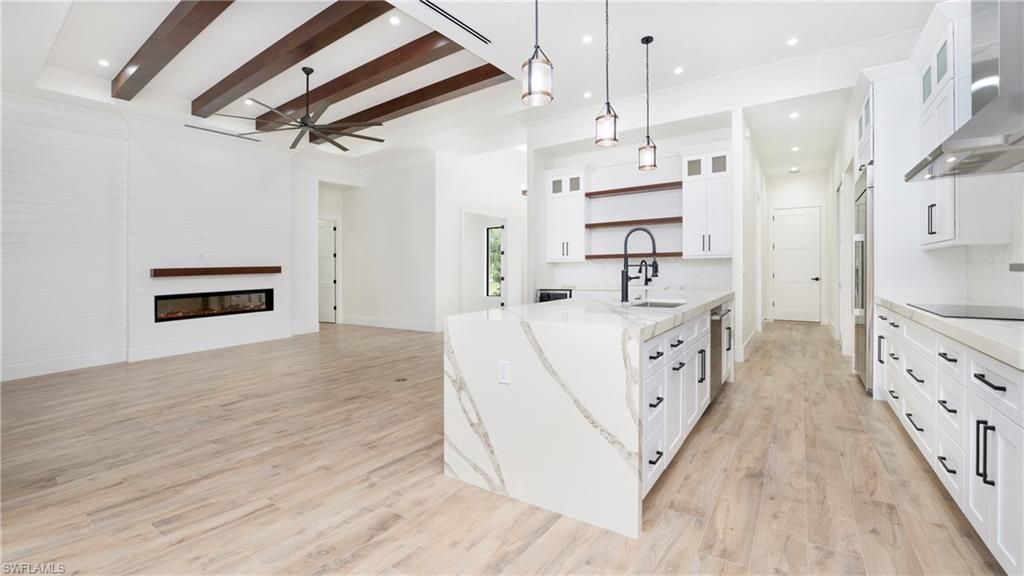 652 15th St Sw, Naples, FL 34117 Photo