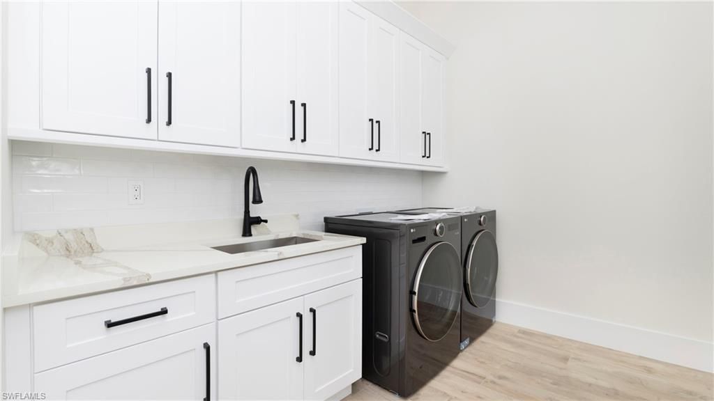 652 15th St Sw, Naples, FL 34117 Photo