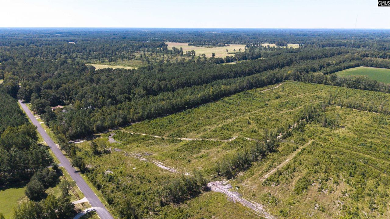 330 Pinecrest Drive Photo 6