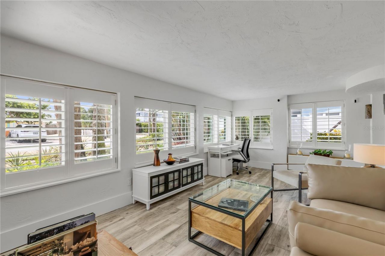 218 Kirkland Road, New Smyrna Beach, FL 32169 Photo