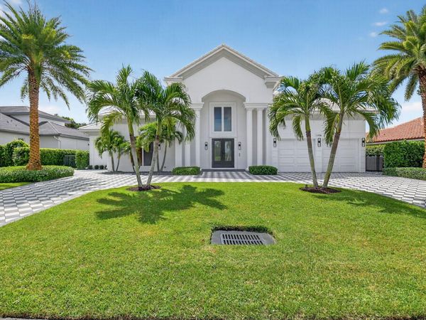 11938 N Lake Drive, Boynton Beach, FL 33436