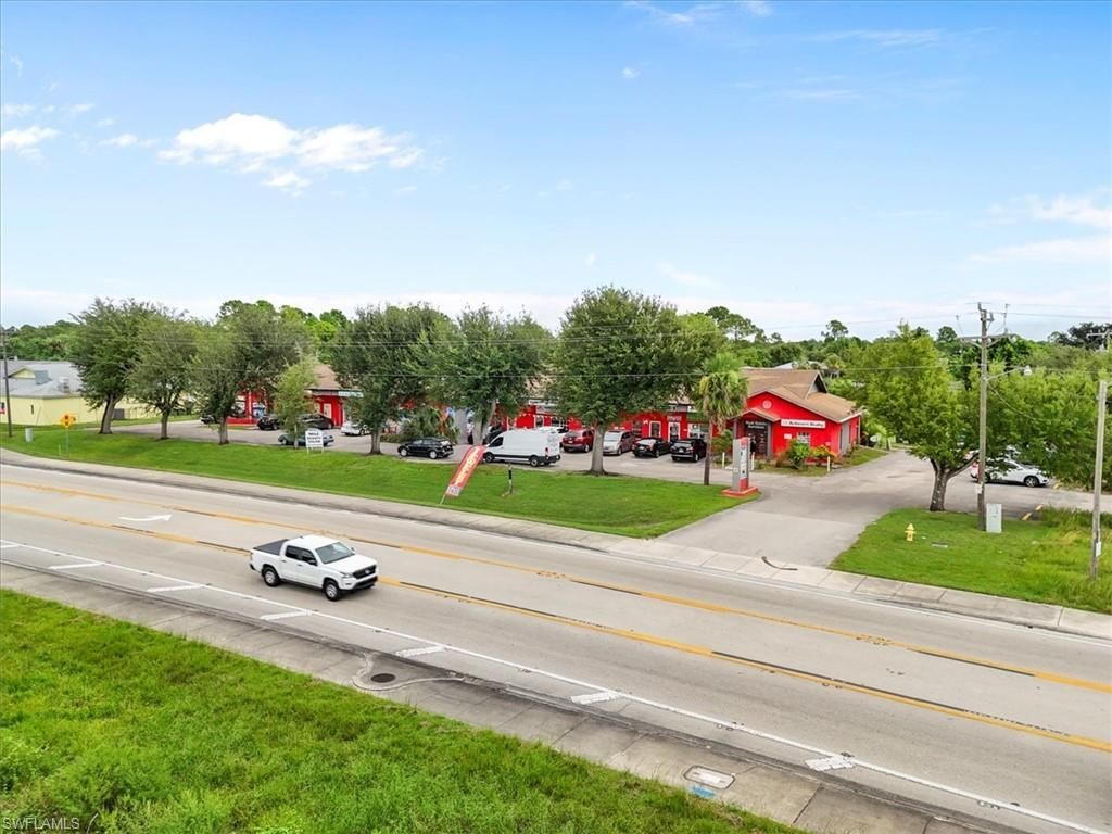 904 Lee Blvd, Unit 111, Lehigh Acres, FL 33936 Photo