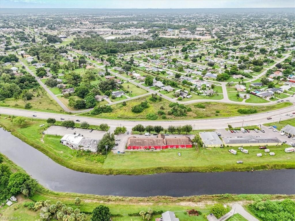 904 Lee Blvd, Unit 111, Lehigh Acres, FL 33936 Photo