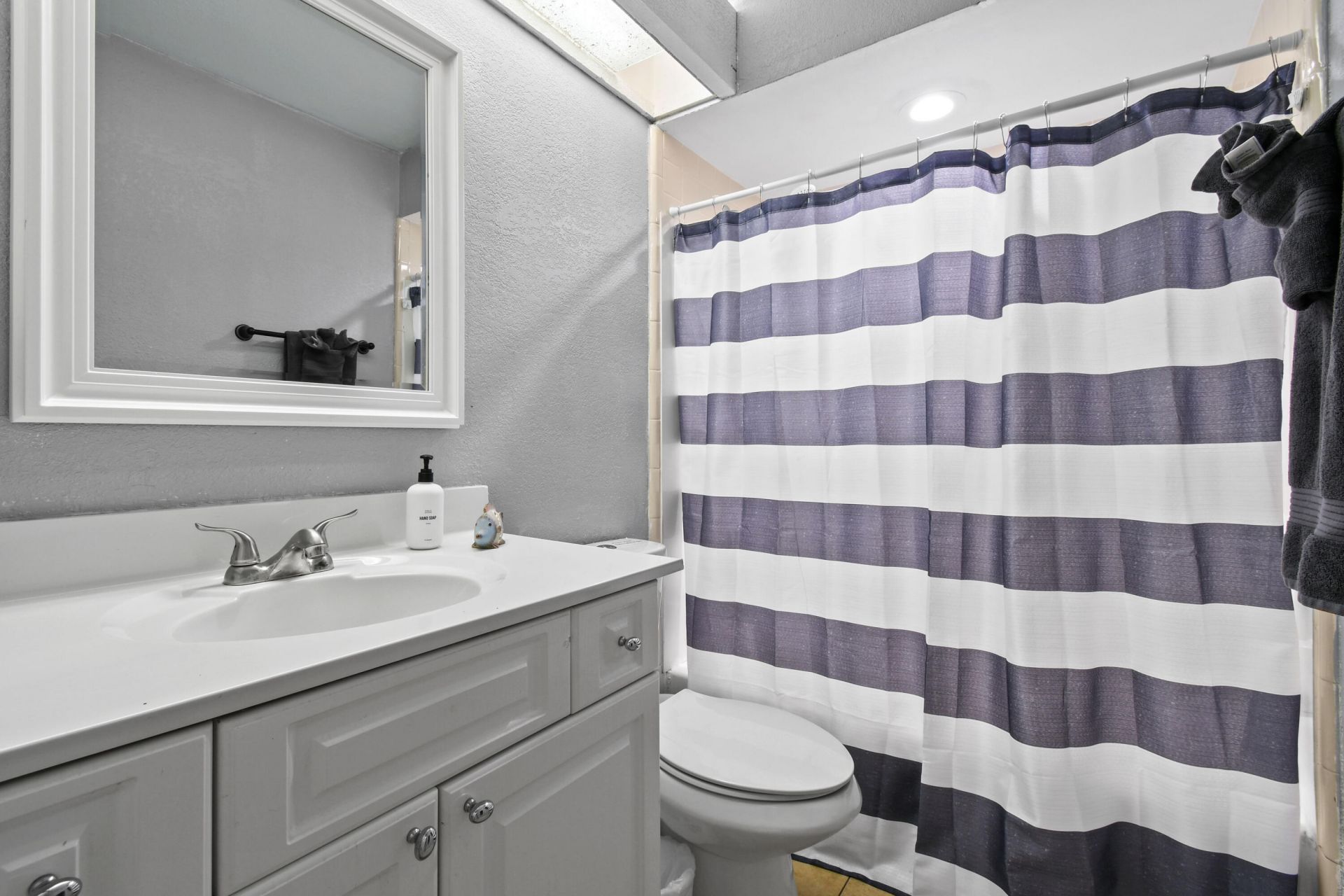 767 SE Chaloupe Avenue, Port Saint Lucie, FL 34983 Photo