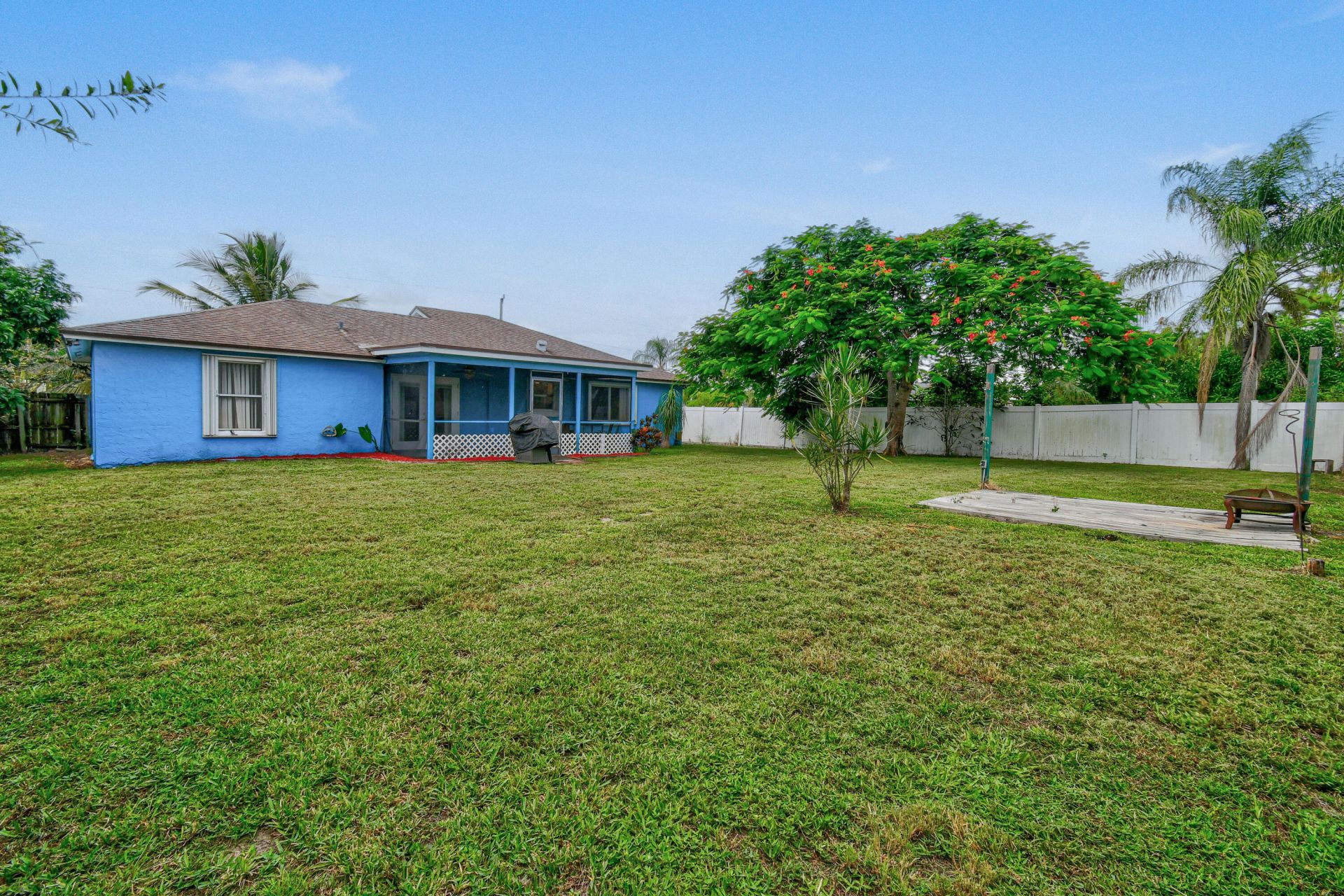 767 SE Chaloupe Avenue, Port Saint Lucie, FL 34983 Photo