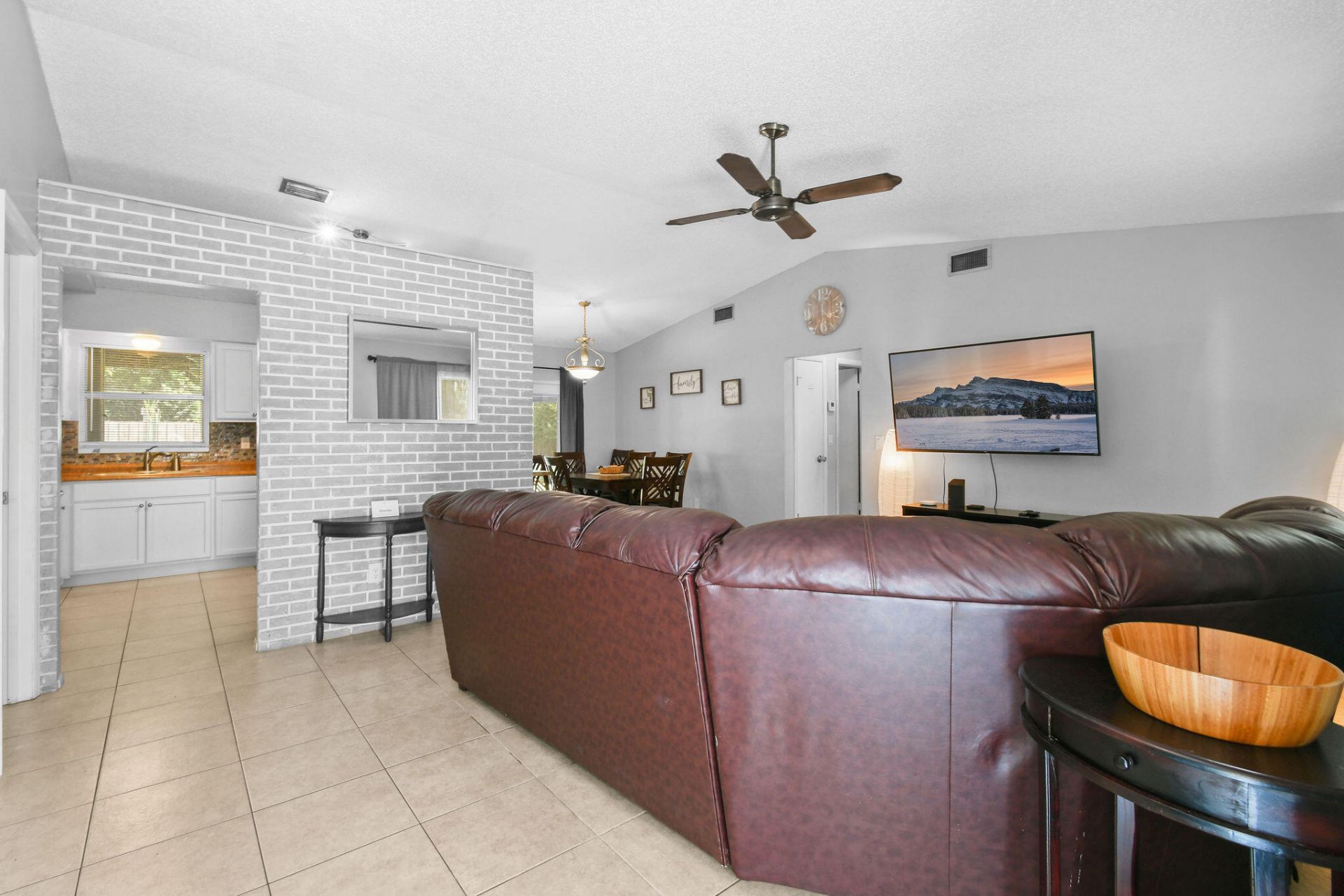 767 SE Chaloupe Avenue, Port Saint Lucie, FL 34983 Photo