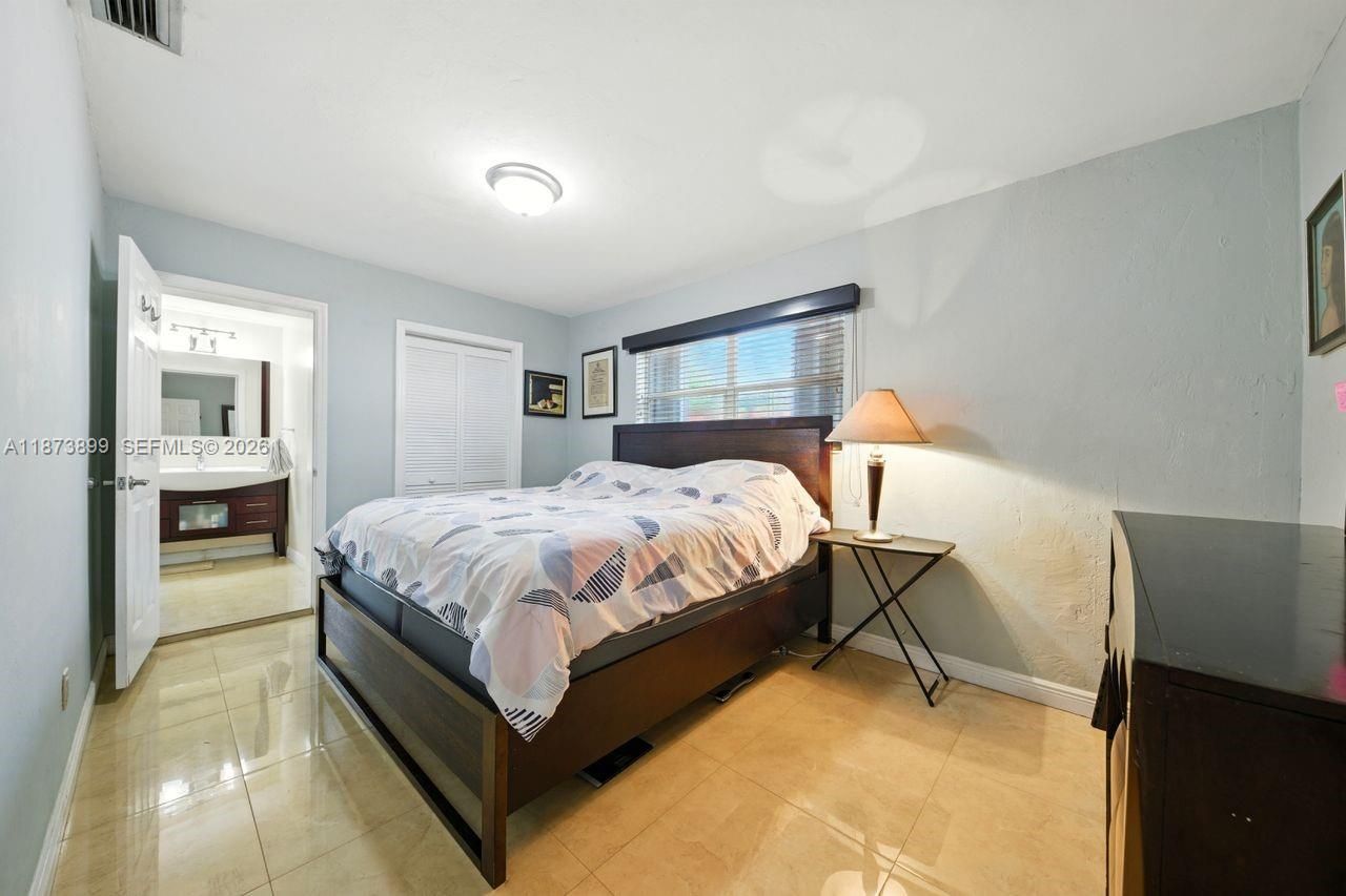 7375 SW 34th Street, Miami, FL 33155 Photo