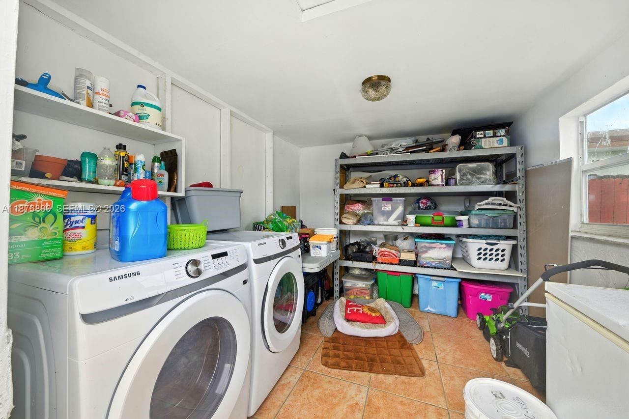 7375 SW 34th Street, Miami, FL 33155 Photo