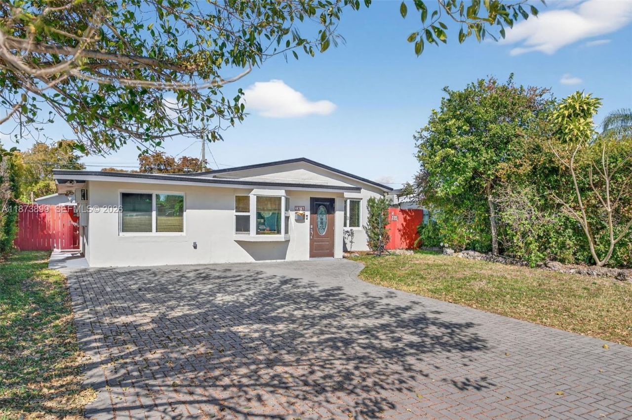 7375 SW 34th Street, Miami, FL 33155 Photo