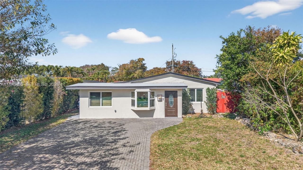 7375 SW 34th Street, Miami, FL 33155 Photo