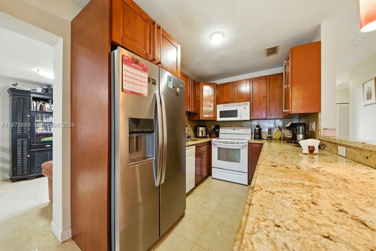 7375 SW 34th Street, Miami, FL 33155 Photo