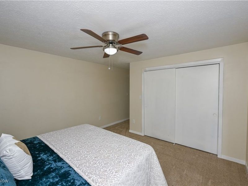 636 Flora Avenue, Akron, OH 44314 Photo 18