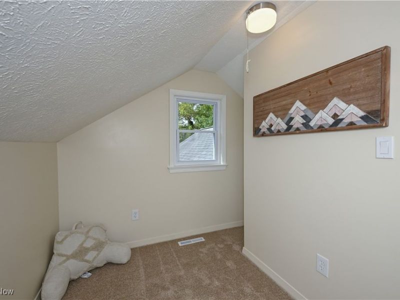 636 Flora Avenue, Akron, OH 44314 Photo 26