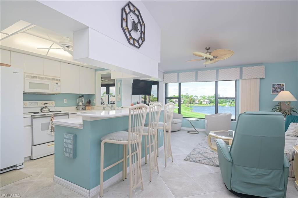 5845 Trailwinds Dr, Unit 531, Fort Myers, FL 33907 Photo