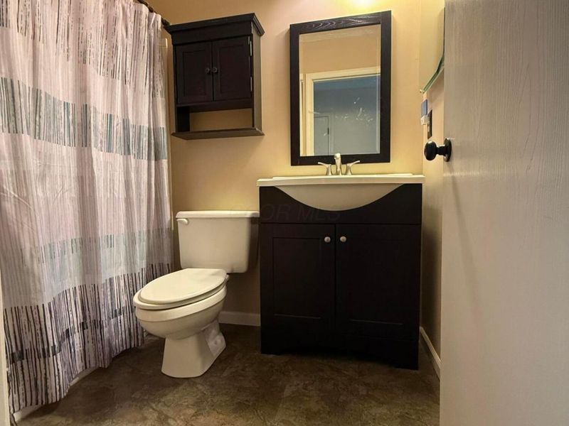 8222 Old Ivory Way, Blacklick, OH 43004 Photo 11