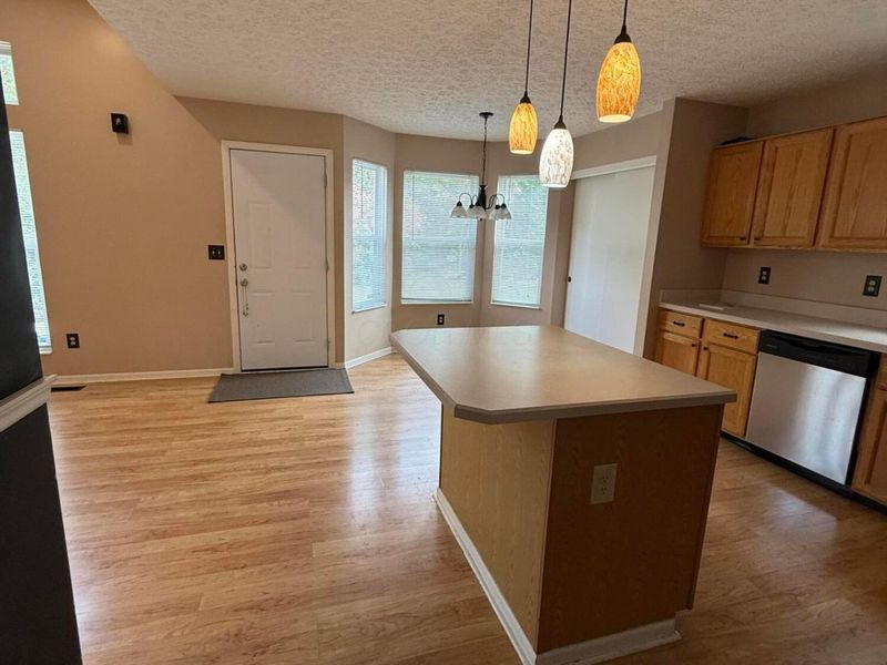 8222 Old Ivory Way, Blacklick, OH 43004 Photo 7