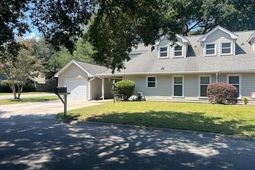 662 Poaug Lane photo 4