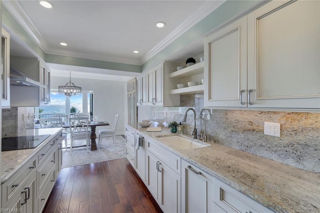 3401 Gulf Shore Blvd N, Unit 303, Naples, FL 34103 Photo