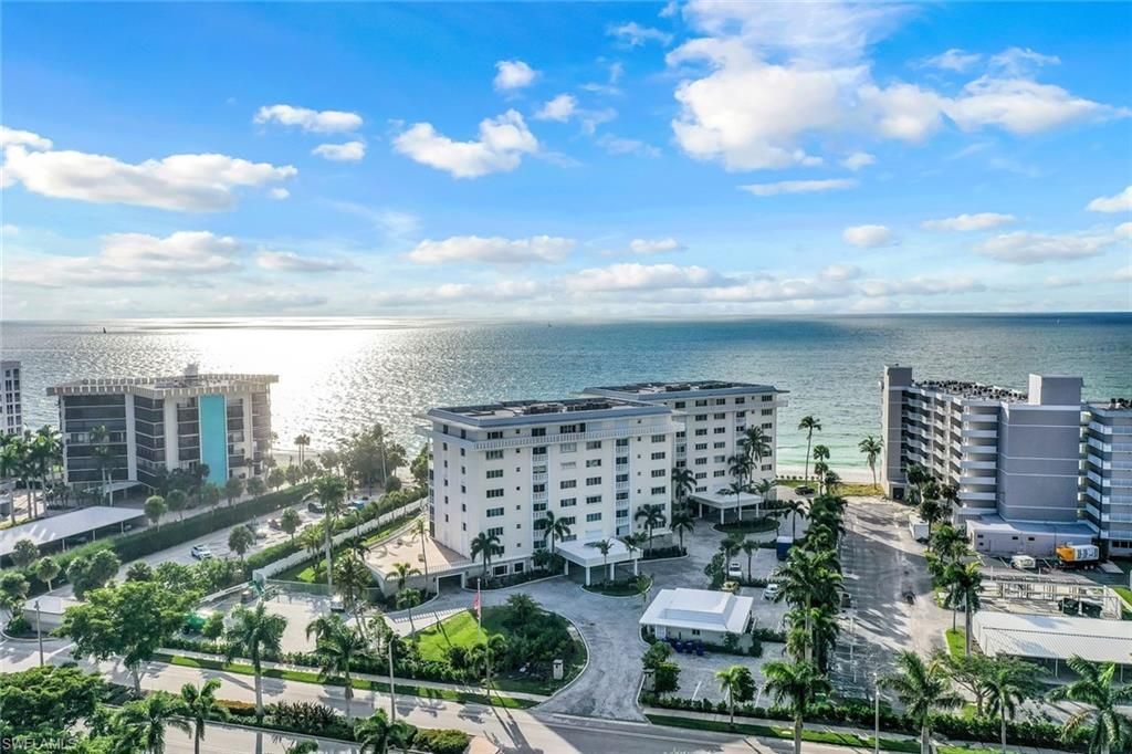 3401 Gulf Shore Blvd N, Unit 303, Naples, FL 34103 Photo