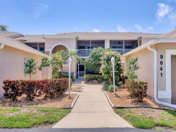 9641 CASTLE POINT DRIVE, Unit 1215, SARASOTA, FL 34238