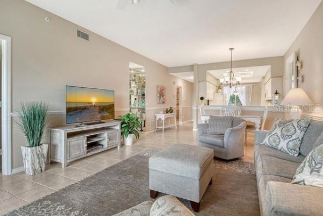 9641 Castle Point Drive, Unit 1215, Sarasota, FL 34238 Photo