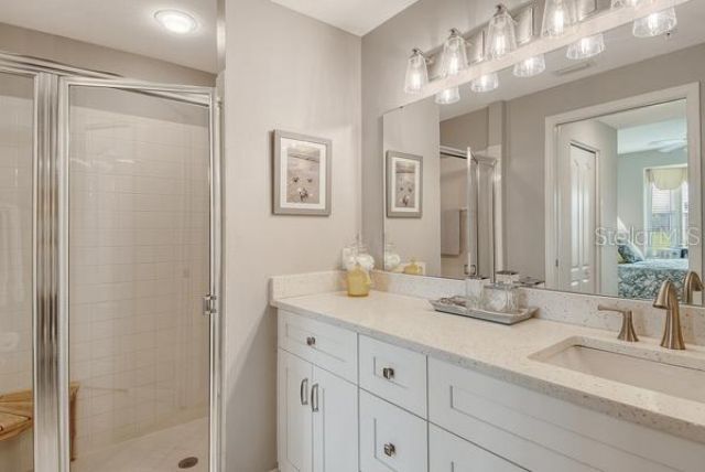 9641 Castle Point Drive, Unit 1215, Sarasota, FL 34238 Photo