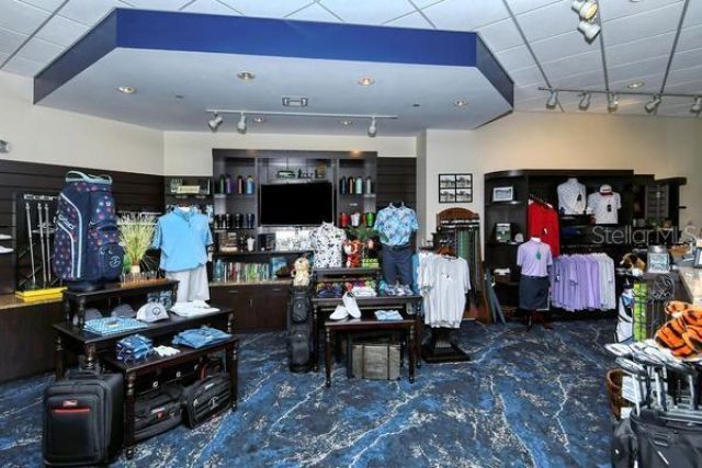 9641 Castle Point Drive, Unit 1215, Sarasota, FL 34238 Photo
