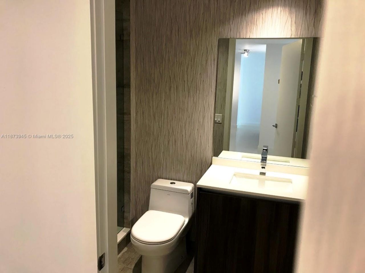 488 NE 18, Unit 3609, Miami, FL 33132 Photo