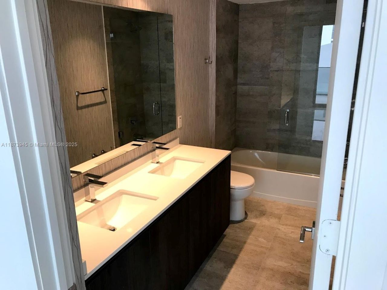 488 NE 18, Unit 3609, Miami, FL 33132 Photo