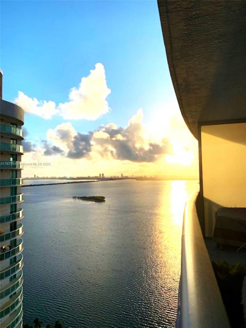 488 NE 18, Unit 3609, Miami, FL 33132 Photo